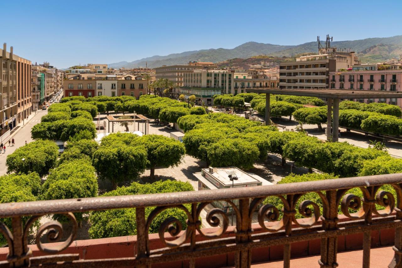 Le Stanze Di Piazza Cairoli Hotel Messina Buitenkant foto