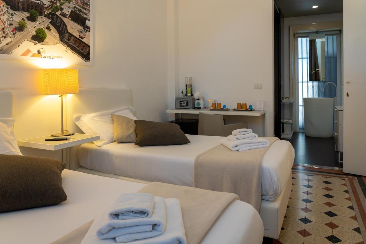 Le Stanze Di Piazza Cairoli Hotel Messina Buitenkant foto
